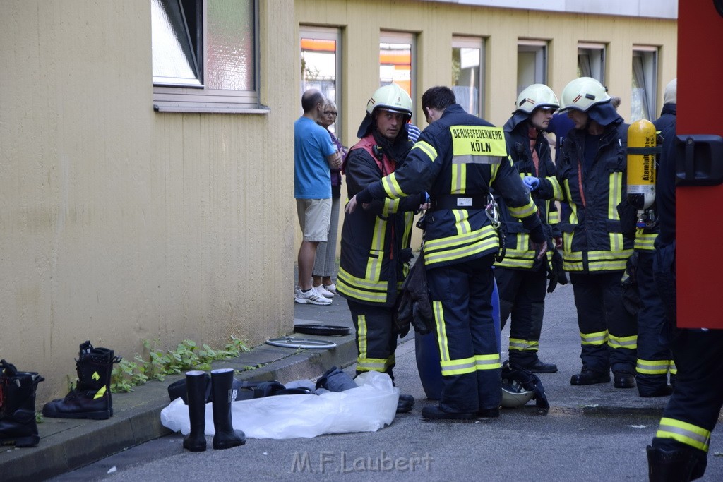 Chlorgasaustritt Altenheim Koeln Riehl Boltensternstr P145.JPG - Miklos Laubert